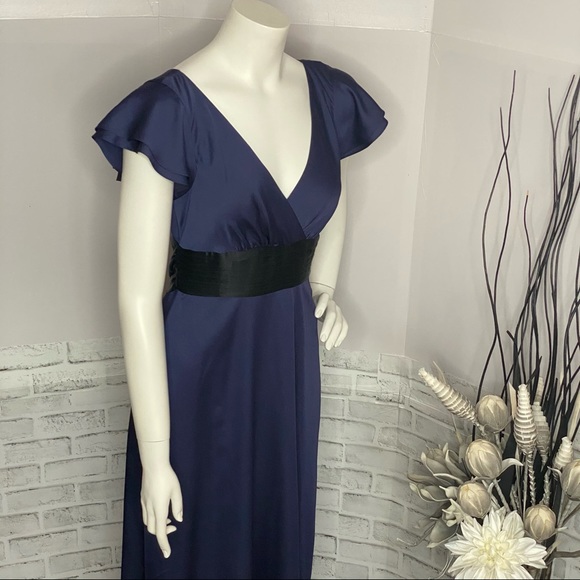 SOLD | BCBGMaxAzria Classic Evening Belted Dress - Picture 6 of 15